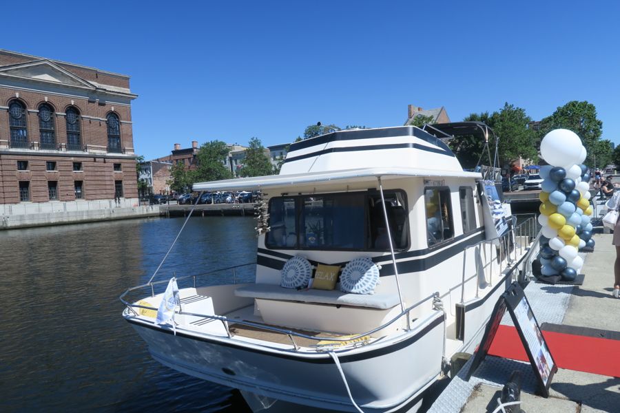 Baltimore House-Yacht, Baltimore, MD