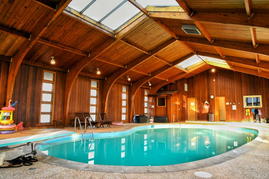 Long Grove Indoor Pool, Long Grove, IL