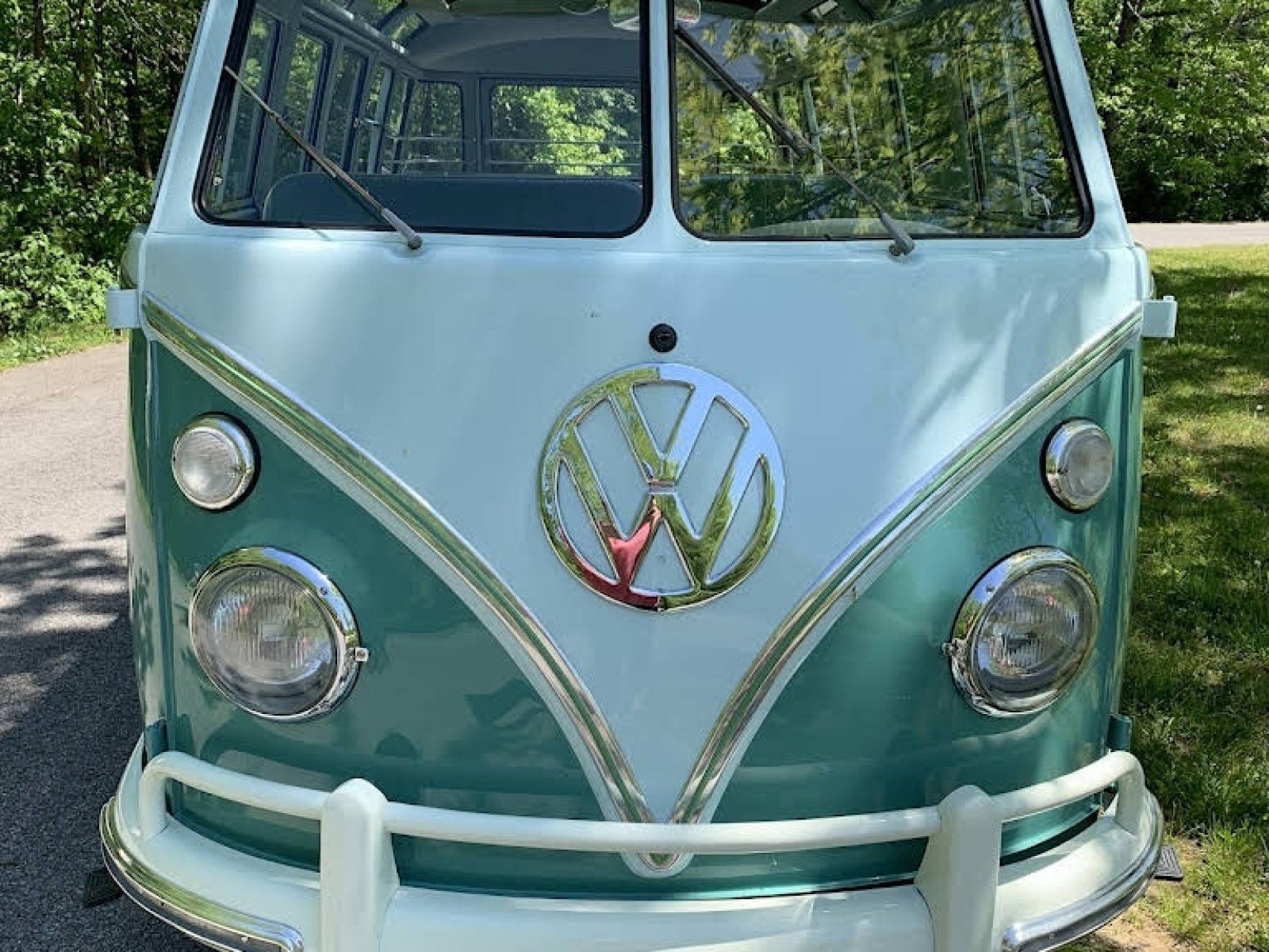 1963 VW 23-Window Bus, photo 2
