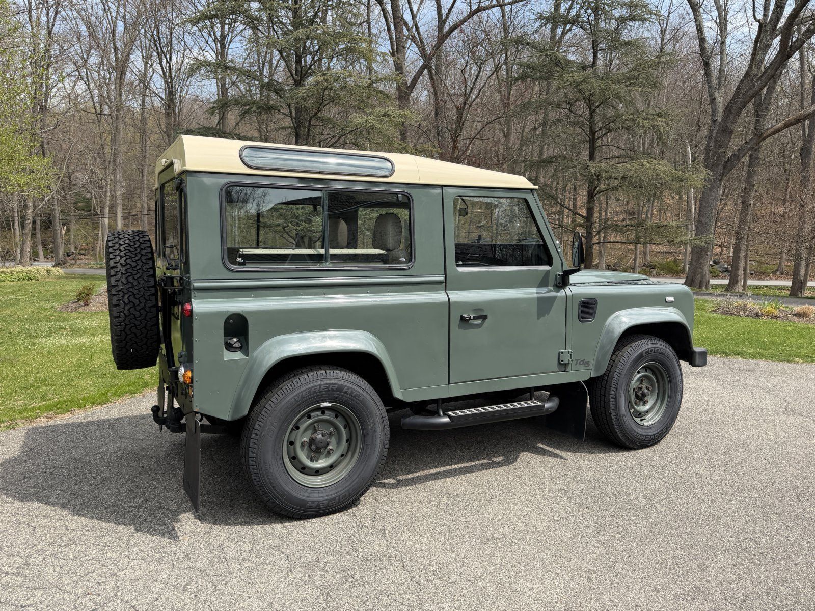 1998 Defender 90 Pickup, photo 2